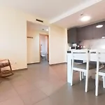 Paraiso Bloco B Апартаменты *